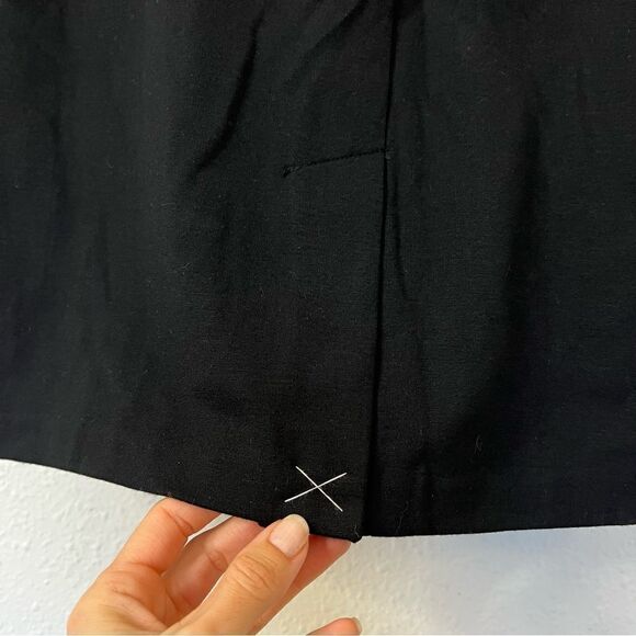 Talbots Ponte Knit Sleeveless Sheath Dress Black and White Size 6 - Picture 8 of 8